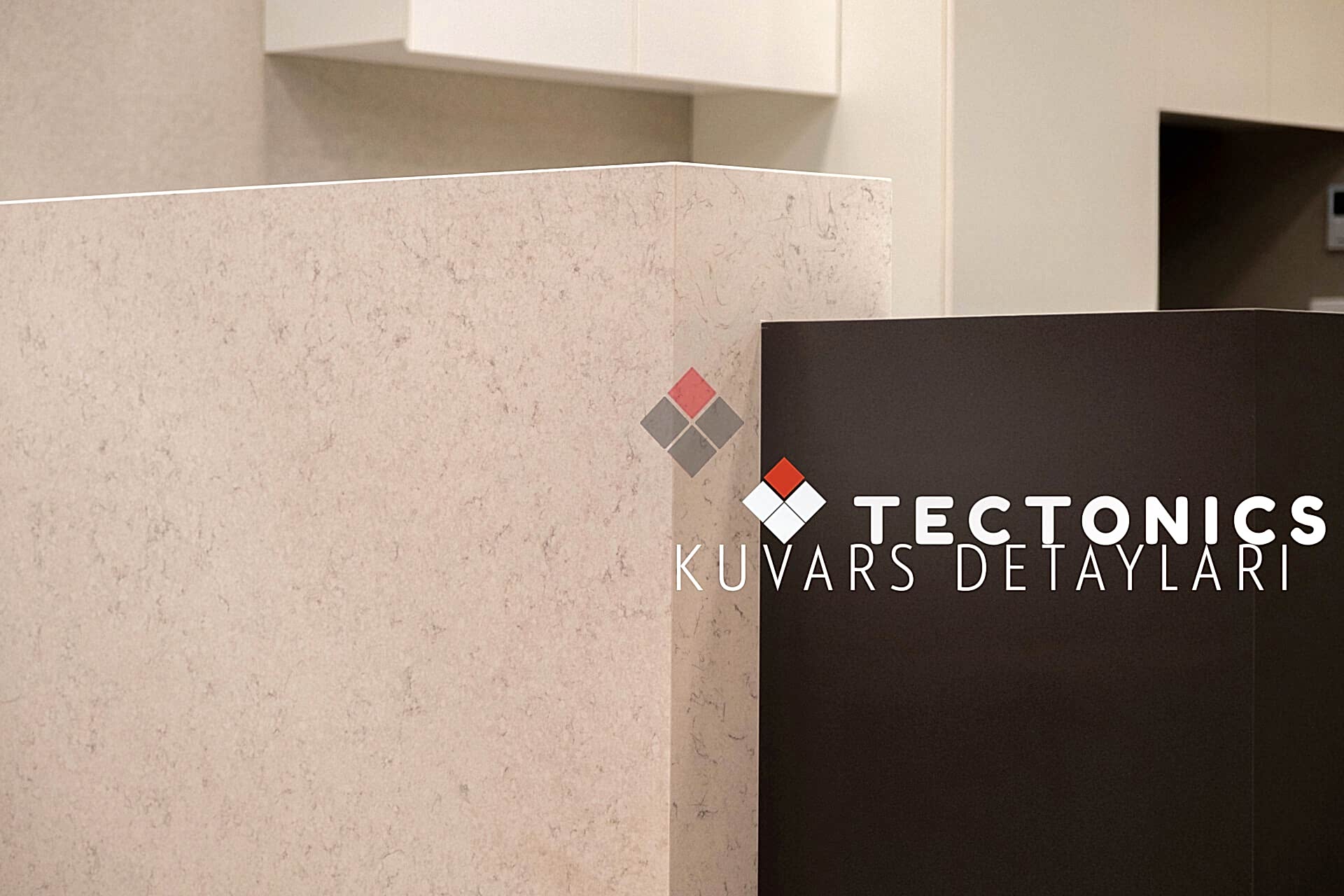 Malzemenin Tektonik Kullanımı: Kuvars Karşılama Bankoları